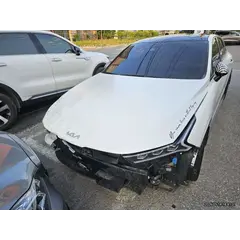 2022 Kia K5 / Optima Signature